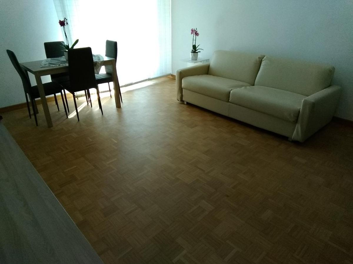 Miralago Casa Vacanze Apartment แมนเดลโล เดล ลาริโอ ภายนอก รูปภาพ